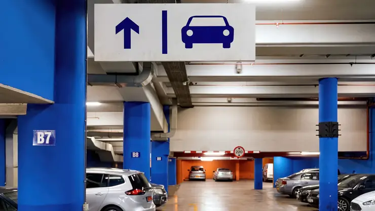 Новые правила платных парковок: что изменится для водителей с 1 сентября