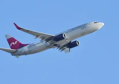 Самолет со 160 пассажирами рейсом Сочи - Кемерово аварийно сел в Барнауле