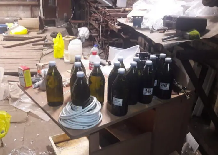 В Красноярске ликвидировали лабораторию по производству наркотиков