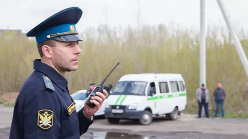 Полмиллиона рублей взыскали с нарушителя приставы в Красноярском крае