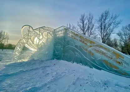 Ледовый городок в Татышев-парке будет работать в новогоднюю ночь