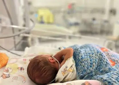 Мальчик весом 800 граммов оказался самым маленьким красноярцем, рожденным в октябре