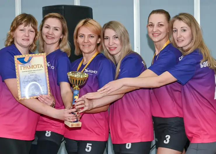 Команды Богучанской ГЭС стали призерами турнира по волейболу