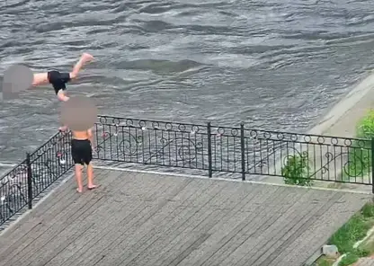Родители двух канских подростков ответят за опасное купание детей в реке Кан