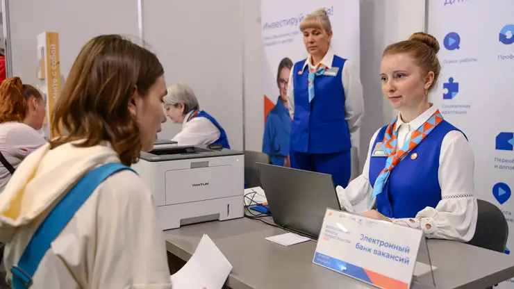 Более 5 тысяч жителей Красноярского края стали профессионалами благодаря бесплатным курсам службы занятости