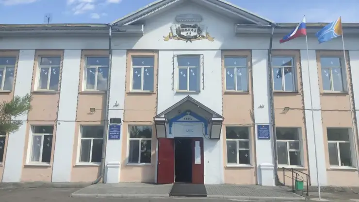 Уроки со второй смены сократят в Кызыле из-за выходов медведей