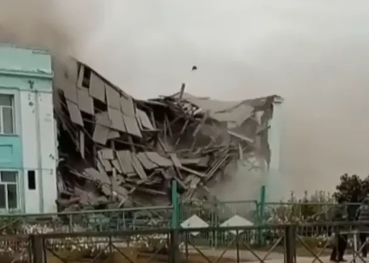 Глава СК РФ заинтересовался обрушением школы в Новосибирской области