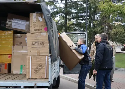 Общественники Красноярского края отправили в зону СВО очередной гуманитарный груз