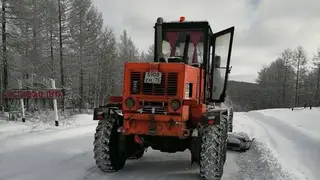 В Чите на дороги вывели 50 спецмашин для уборки от снега