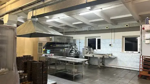 На Камчатке пекарь случайно отпилил себе руку во время работы