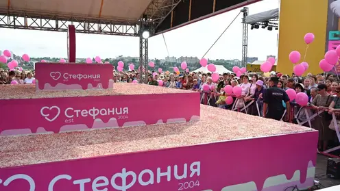 Самый большой в России торт приготовили в Иркутске