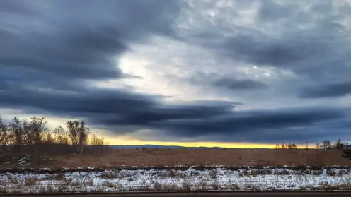 Красноярский край готовится к сильному ветру и гололедице 18 ноября