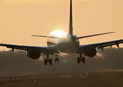 Рейс из Красноярска в Москву задержали на несколько часов из-за атаки беспилотников на столицу