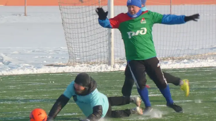 В Чите прошёл юбилейный фестиваль зимнего футбола с международным участием