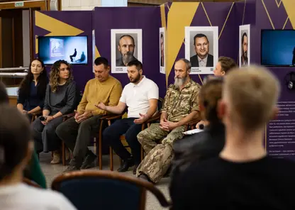 В Красноярске открыли посвященную участникам СВО выставку