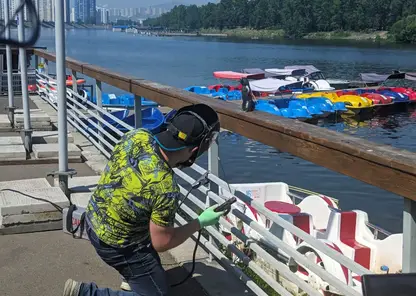 Ну красавец же? На Ярыгинской набережной появился бронзовый суслик-борец по имени Яр