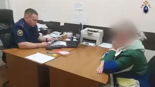 Чиновница администрации Красноярска задержана за взятки алкоголем и продуктами Чиновница администрации Красноярска задержана за взятки алкоголем и продуктами