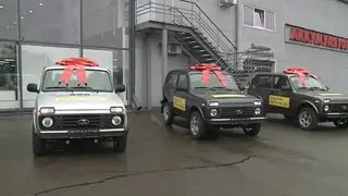 Организаторы викторины показали автомобиль «Нива», которую получит победитель