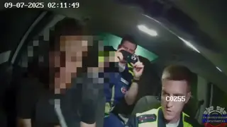 Полицейские открыли стрельбу, чтобы остановить пьяного водителя в Красноярске (видео)