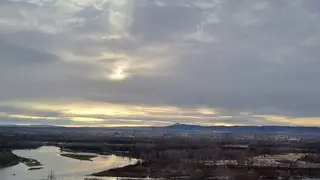 Красноярцев предупреждают о сильном ветре 16 ноября