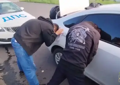 В Кемерове задержали студента с крупной партией мефедрона