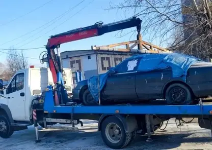 Борьбу с брошенными автомобилями продолжают в Красноярске