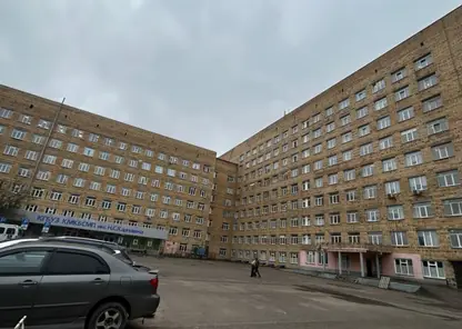 Красноярские нейрохирурги извлекли из позвоночника пациента фрагмент ножки стула