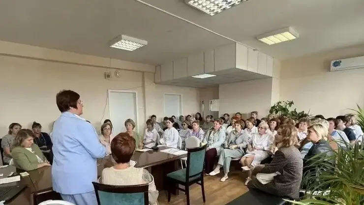 Прямо в цехах и вахтовых посёлках на севере Красноярского края «ИнформУИК» рассказал о выборах