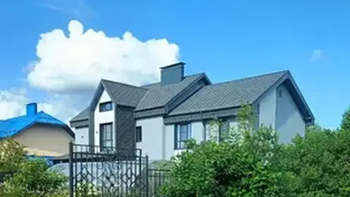 Дом, люксовая сумочка и дорогие часы. У экс‑главы Минздрава Кузбасса конфисковали имущество на 100 млн рублей