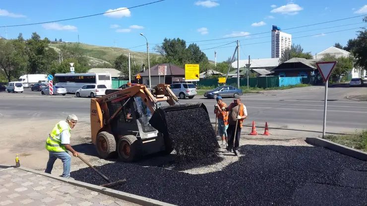 Администрация Красноярска ищет подрядчика для ремонта 16 участков улиц