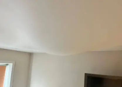 Пенсионер из Красноярска выиграл суд у УК, но деньги задержались у приставов