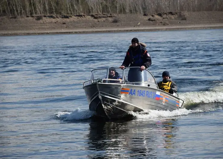 В Красноярске 28-летнего «моржа» унесло течением во время купания