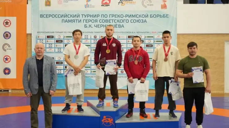 Борцы из Красноярского края завоевали 15 медалей домашнего всероссийского турнира