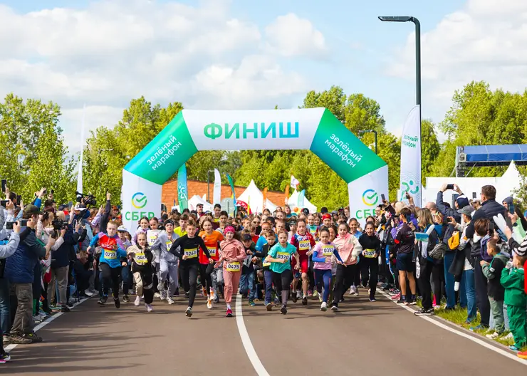 Светлана Хоркина и 5000 человек посетили Зелёный марафон в Красноярске