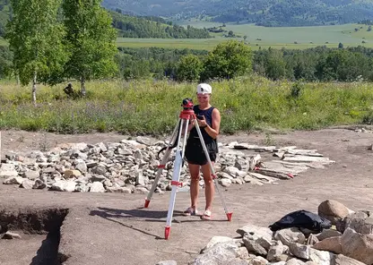 Нетронутые останки древних людей обнаружены вблизи элитного «царского кургана» на Алтае