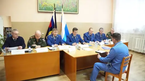 Замгенпрокурора РФ Сергей Зайцев провел прием граждан в Красноярском крае