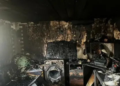 В Иркутске мужчина получил ожоги лица при пожаре, причиной которого стала непотушенная сигарета