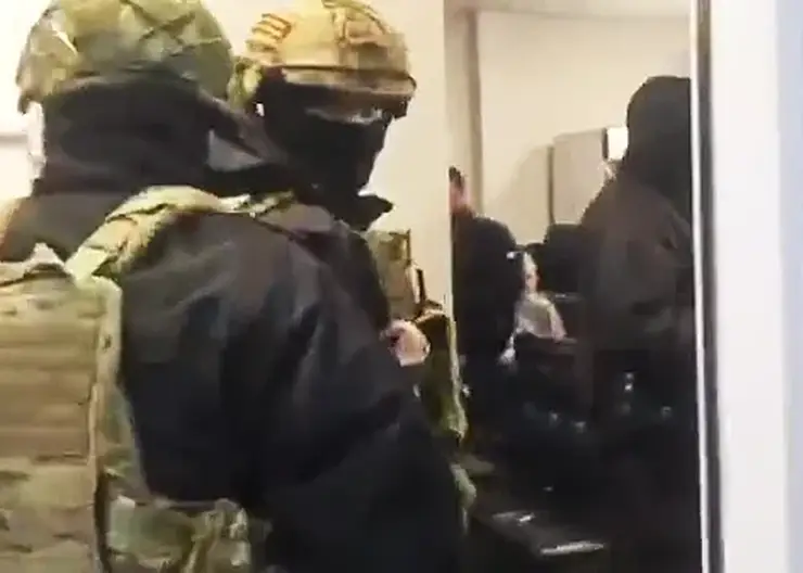 В Новосибирске правоохранители провели рейды и проверили больше 90 мигрантов