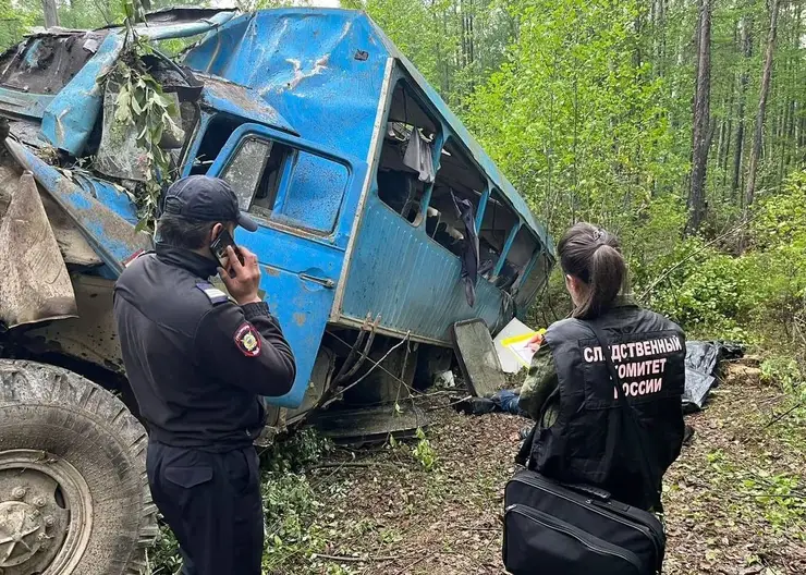 Уголовное дело возбуждено после смертельного ДТП с вахтовиками в Забайкальском крае