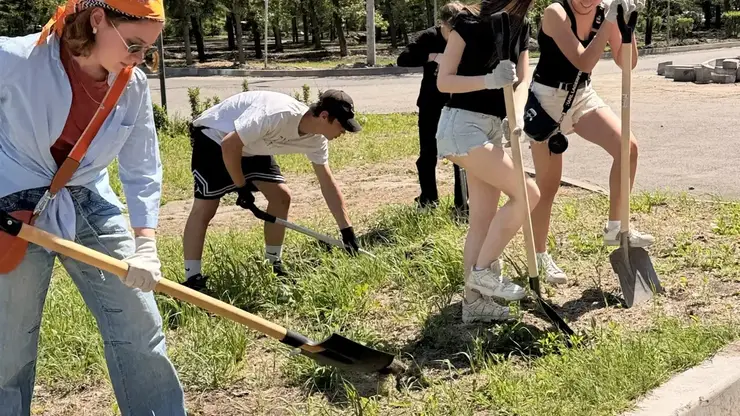 В Красноярске экоцентр «Круговорот» отметил День эколога