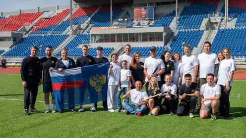 Команда Законодательного Собрания одержала победу в матче по мини-лапте