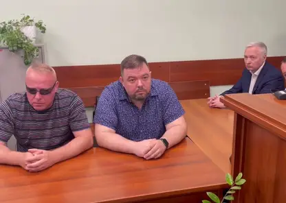 Суд вновь не вынес приговор экс-премьеру правительства Красноярского края Юрию Лапшину