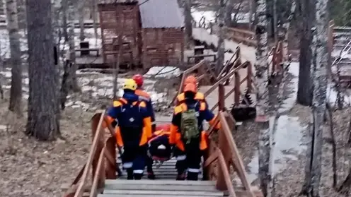 Женщина получила серьезную травму на «Красноярских Столбах»