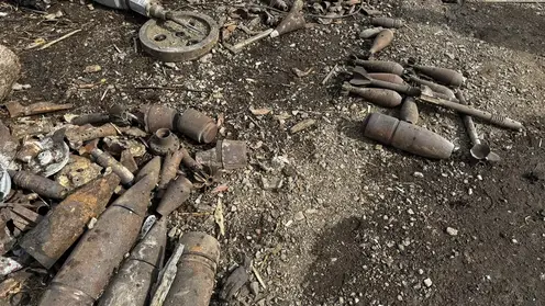 При попытке разобрать артиллерийский снаряд на металлолом погиб житель Бурятии