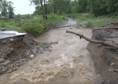 Из-за сильных дождей режим ЧС ввели в нескольких районах и городах Приангарья