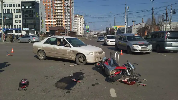 В Красноярске произошло 12 аварий с мототранспортом