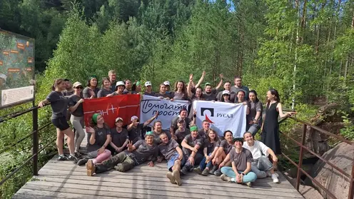 В Красноярске волонтёры РУСАЛа и Эн+ прокладывают комфортный путь к «Ермаку»