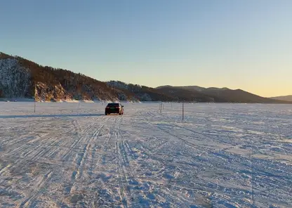 На Красноярском море открыли автозимник