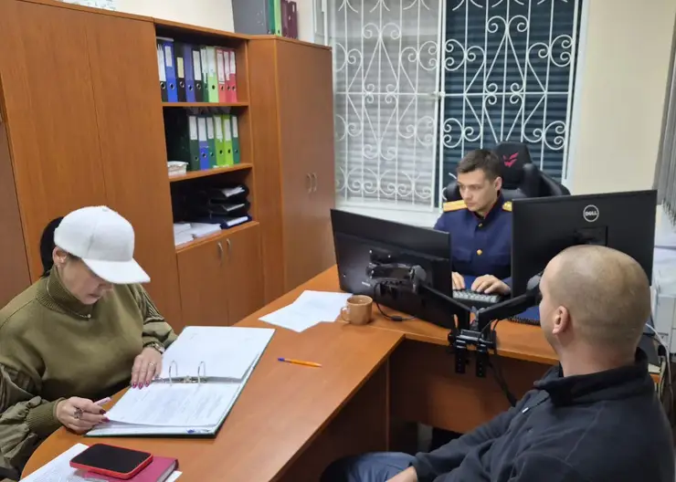 На Камчатке полицейских обвиняют в вымогательстве взятки за «крышевание» рыбного бизнеса