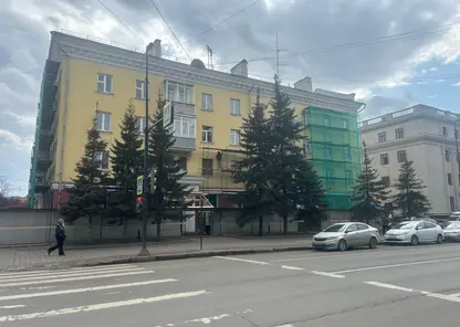 В Красноярске начался ремонт фасадов домов